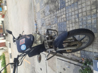 Black Honda Shine 125