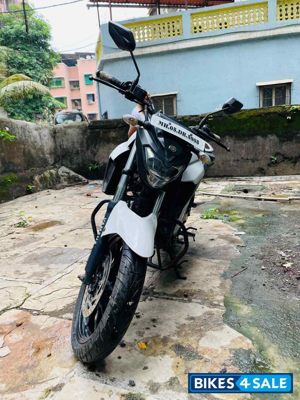 Yamaha FZ25