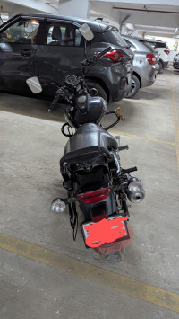 Black Bajaj Avenger Street 160 BS6