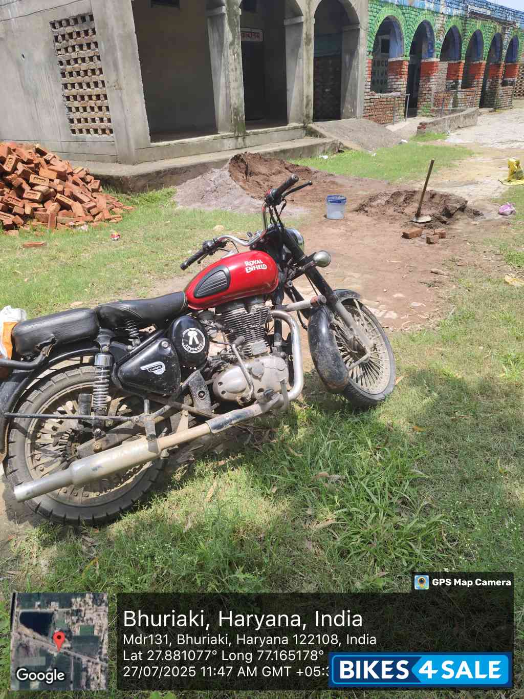 Red Royal Enfield Classic 350