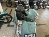 Ice Green +white Suzuki Access 125 Ride Connect Edition