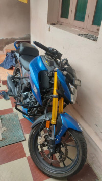 Blue Honda Hornet 2.0