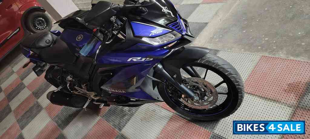 Yamaha YZF R15 V3