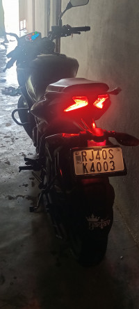 Black Bajaj Pulsar N160 Dual Channel ABS