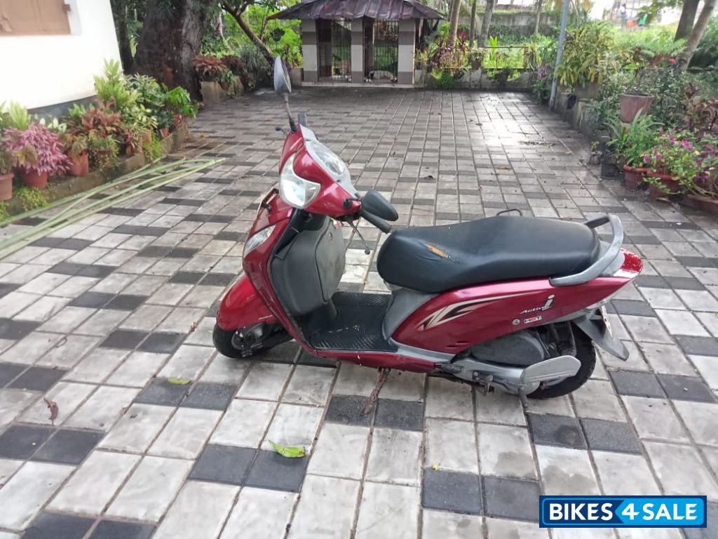 Honda Activa i