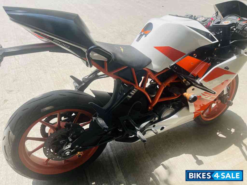 KTM RC 200