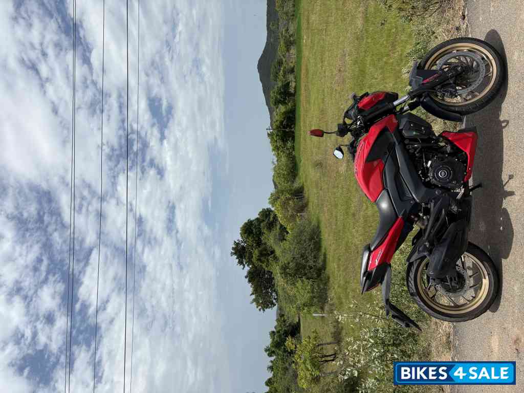 Bajaj Dominar 400 Disc