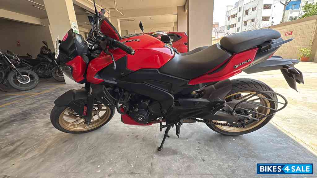 Bajaj Dominar 400 Disc