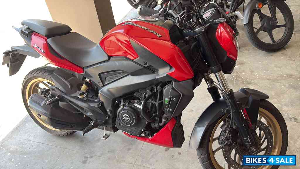 Bajaj Dominar 400 Disc