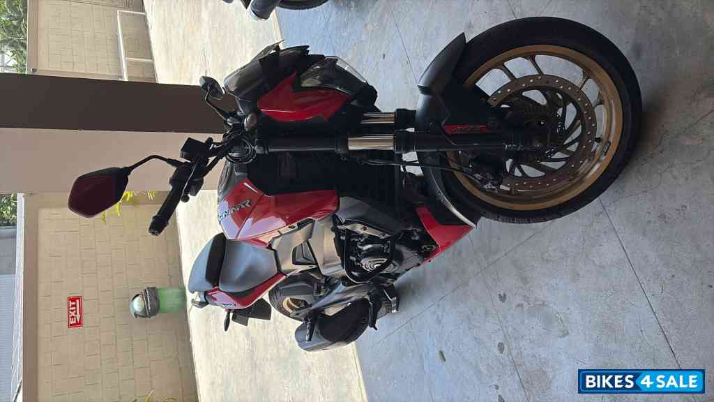 Bajaj Dominar 400 Disc