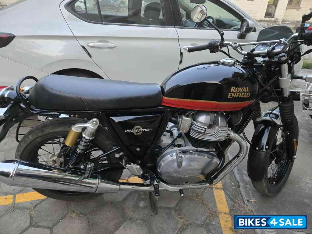 Royal Enfield Interceptor 650 Twin