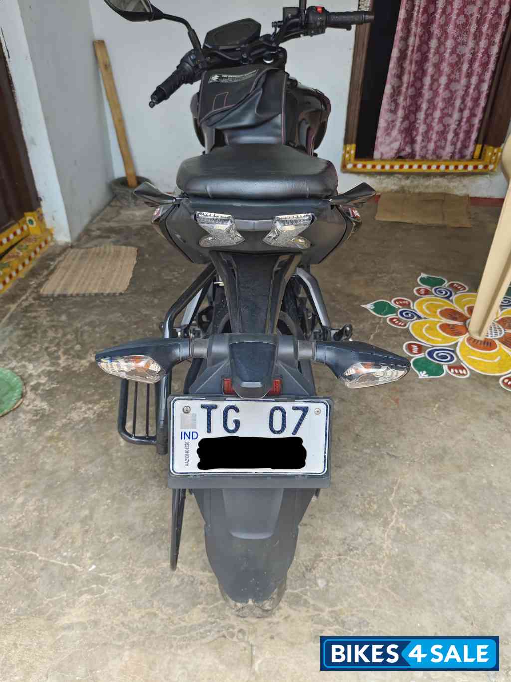 Black Bajaj Pulsar N160 Dual Channel ABS Black Bajaj Pulsar N160 Dual Channel ABS