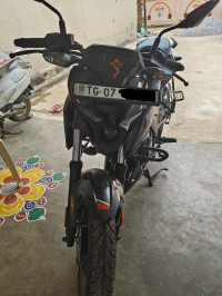 Black Bajaj Pulsar N160 Dual Channel ABS