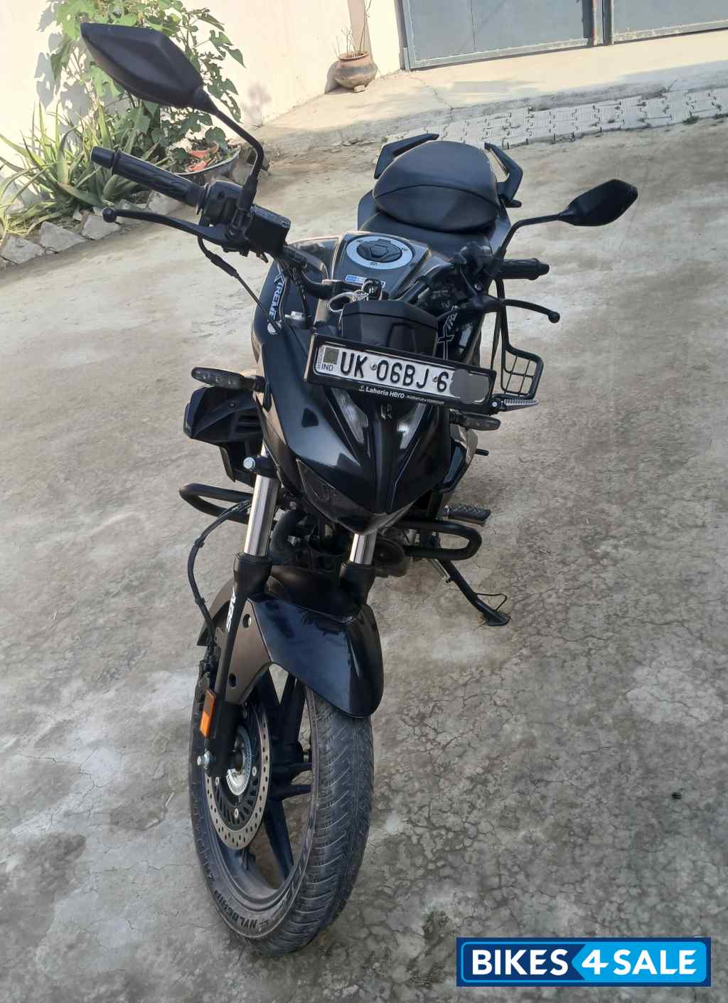 Full Black Hero Xtreme 125R