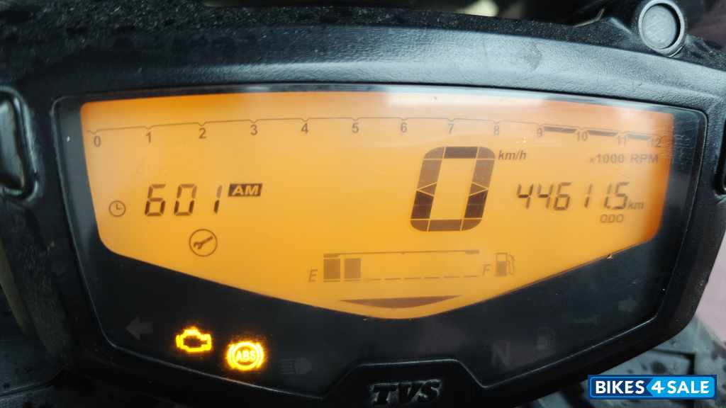 TVS Apache RTR 160 4V BS6