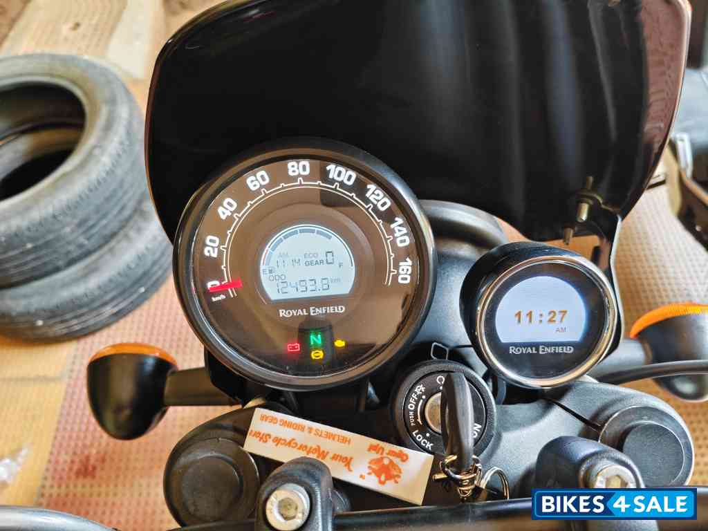 Royal Enfield Hunter 350 Metro