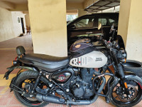 Royal Enfield Hunter 350 Metro