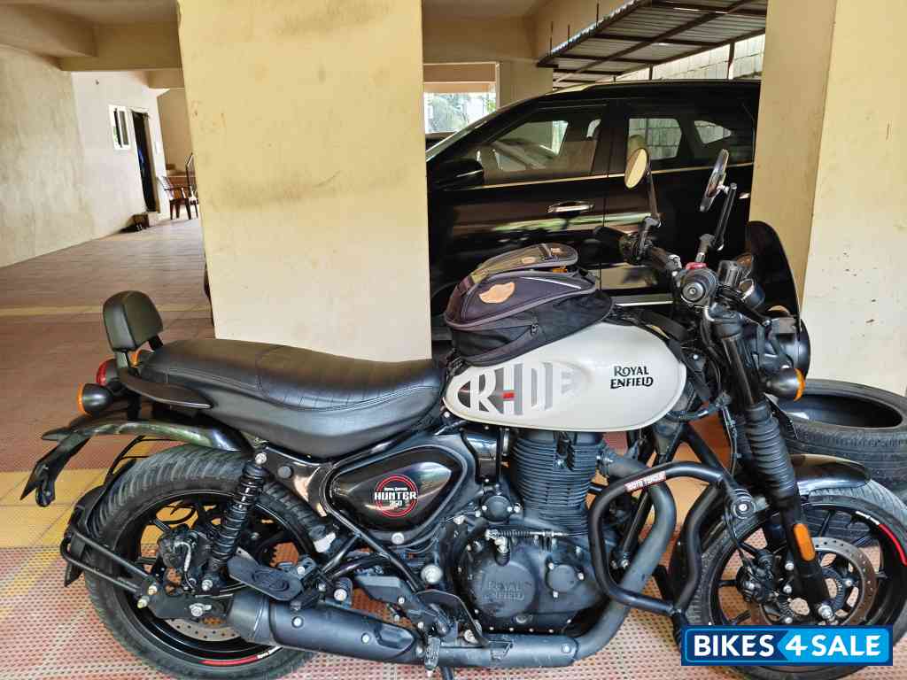 Royal Enfield Hunter 350 Metro