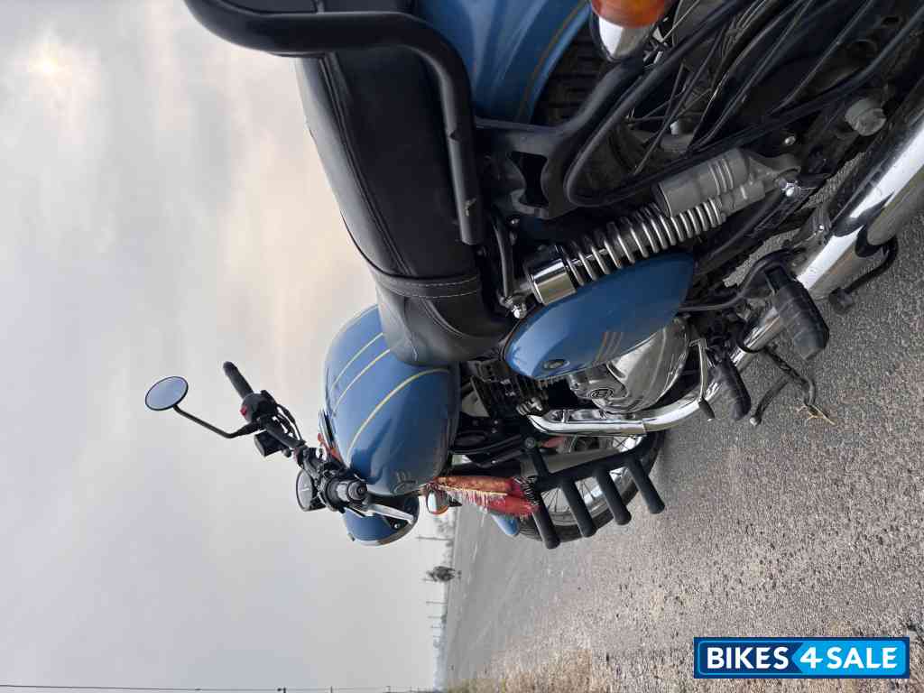 Jawa forty two BS6