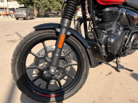 Royal Enfield Hunter 350 Metro
