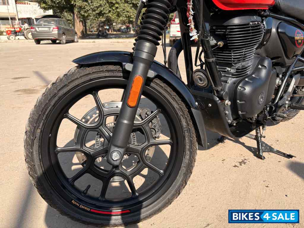 Royal Enfield Hunter 350 Metro
