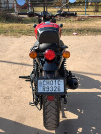 Royal Enfield Hunter 350 Metro