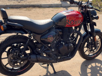 Royal Enfield Hunter 350 Metro