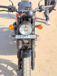 Royal Enfield Hunter 350 Metro