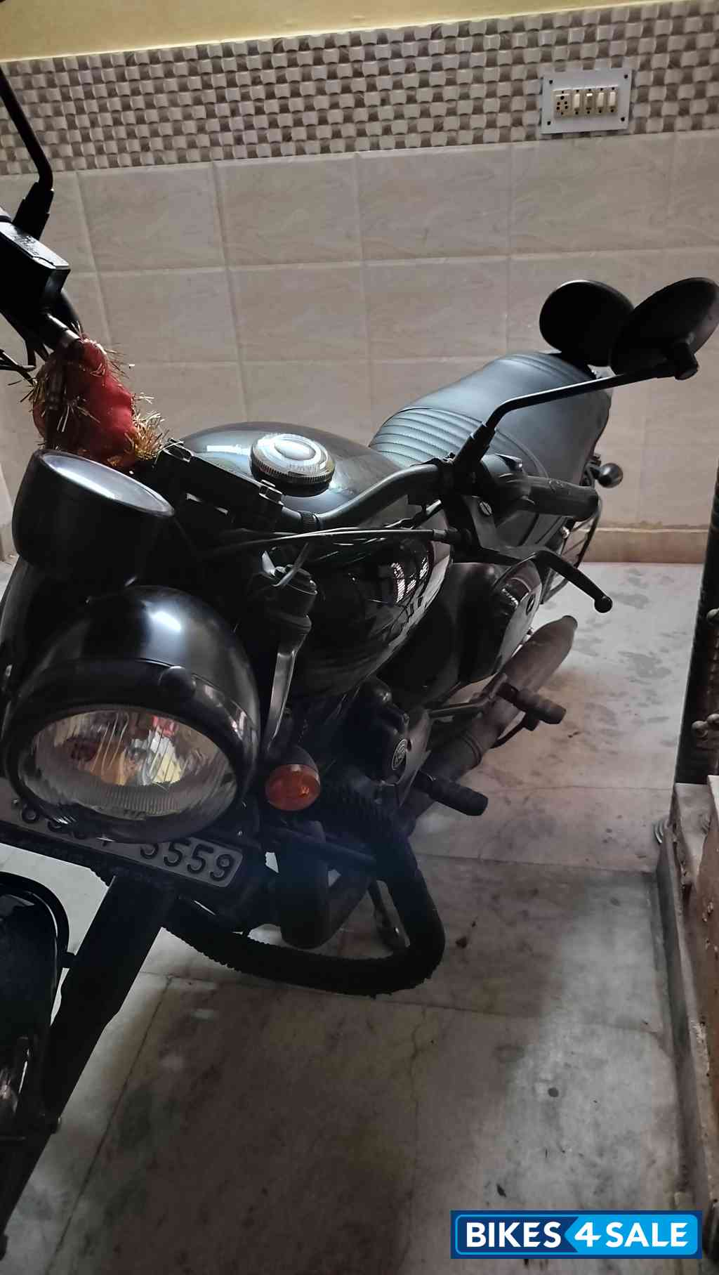 Jawa 42 Dual Channel ABS AllStar Black