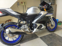 Yamaha R15M