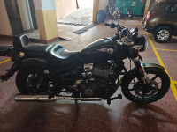 Green Royal Enfield Super Meteor 650