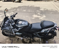 Black Bajaj Pulsar RS 200 ABS