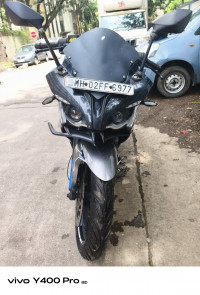Black Bajaj Pulsar RS 200 ABS