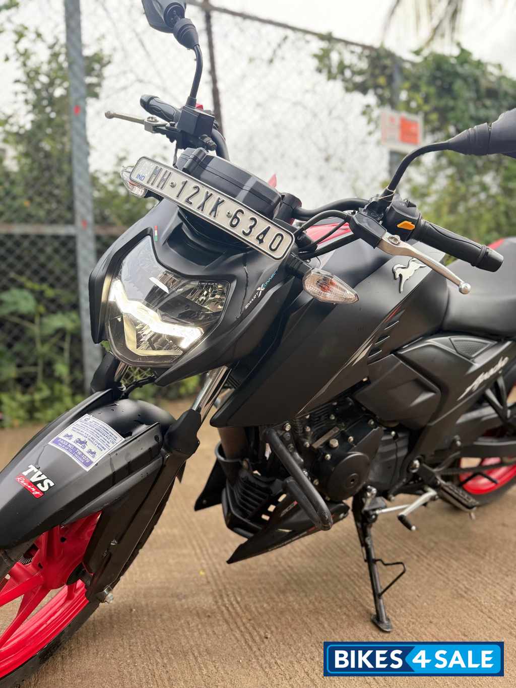 TVS Apache RTR 160 4V Special Edition