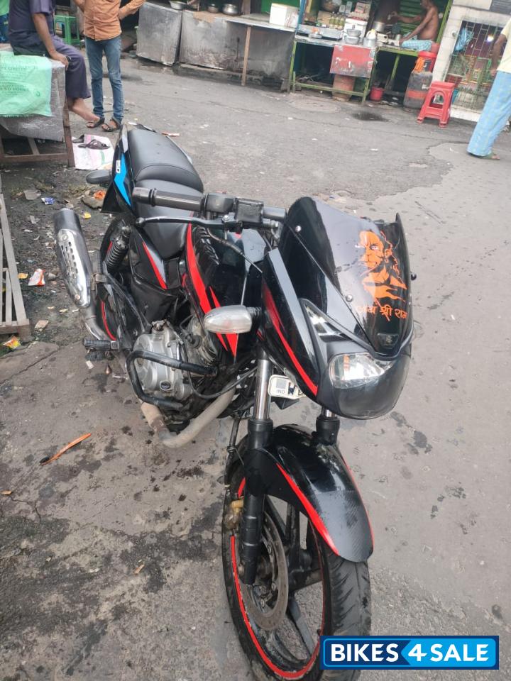 Red And Black Bajaj Pulsar 180