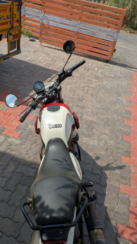 Royal Enfield Scram 411