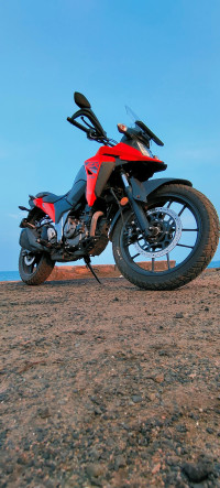 Orange Suzuki V-Strom 250