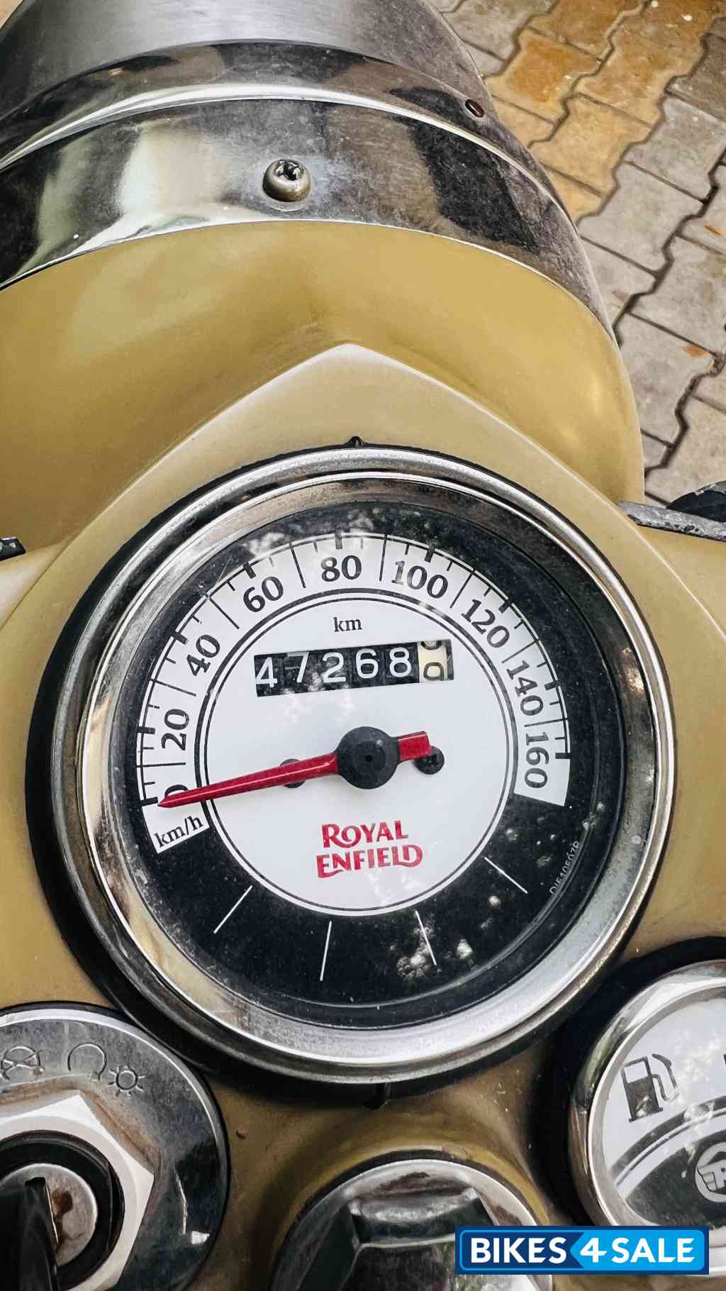 Royal Enfield Classic Desert Storm