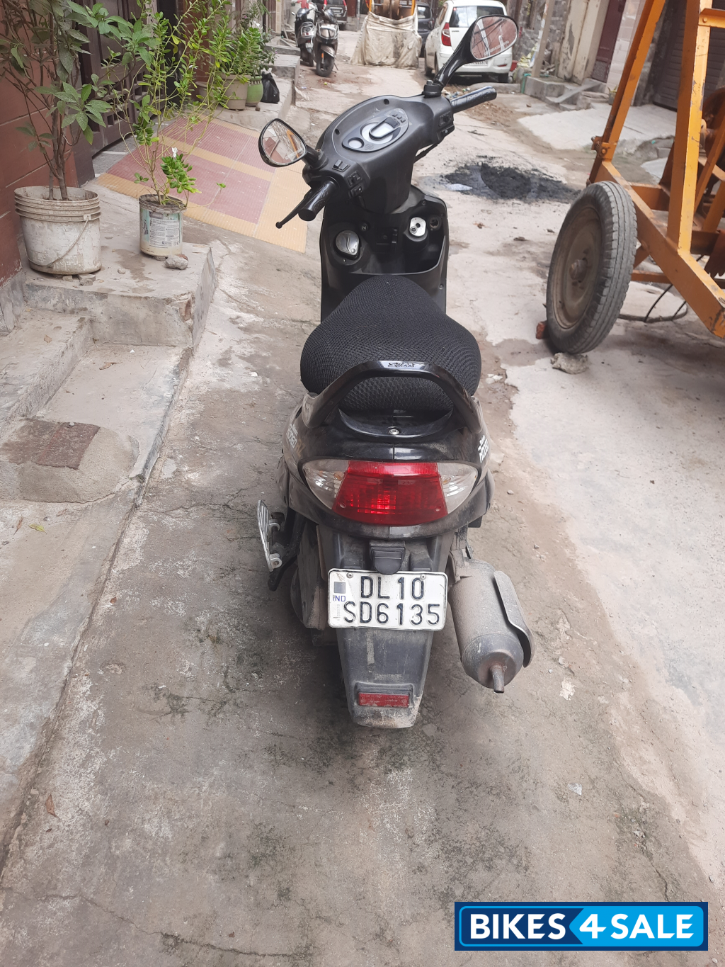 Mahindra Rodeo RZ Mahindra Rodeo RZ