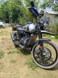 Slick Silver Yezdi Adventure Matte