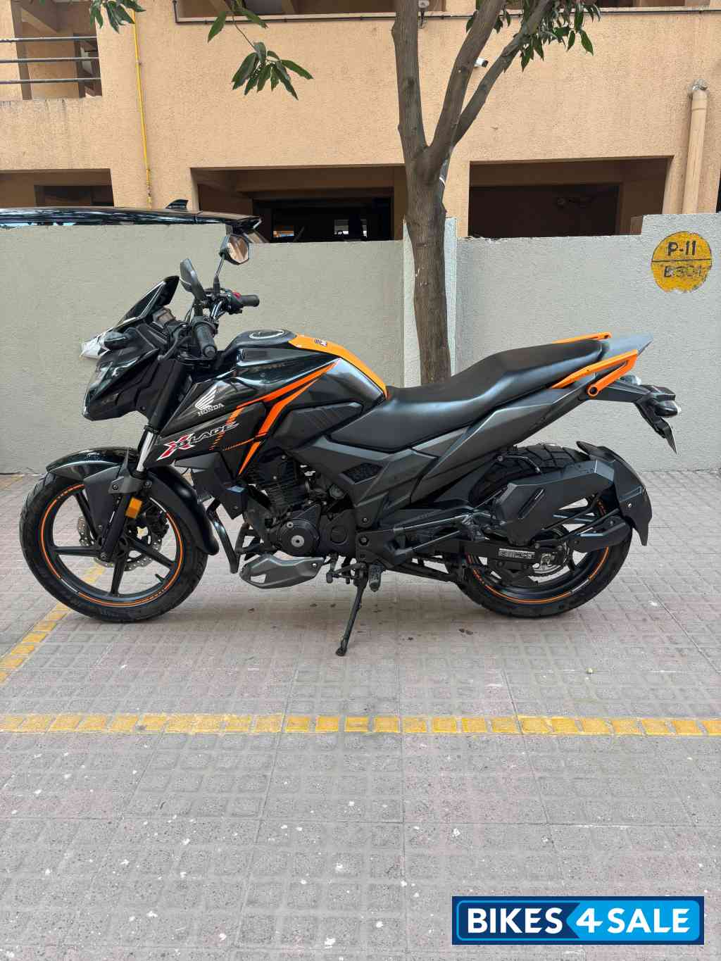 Honda XBlade BS6