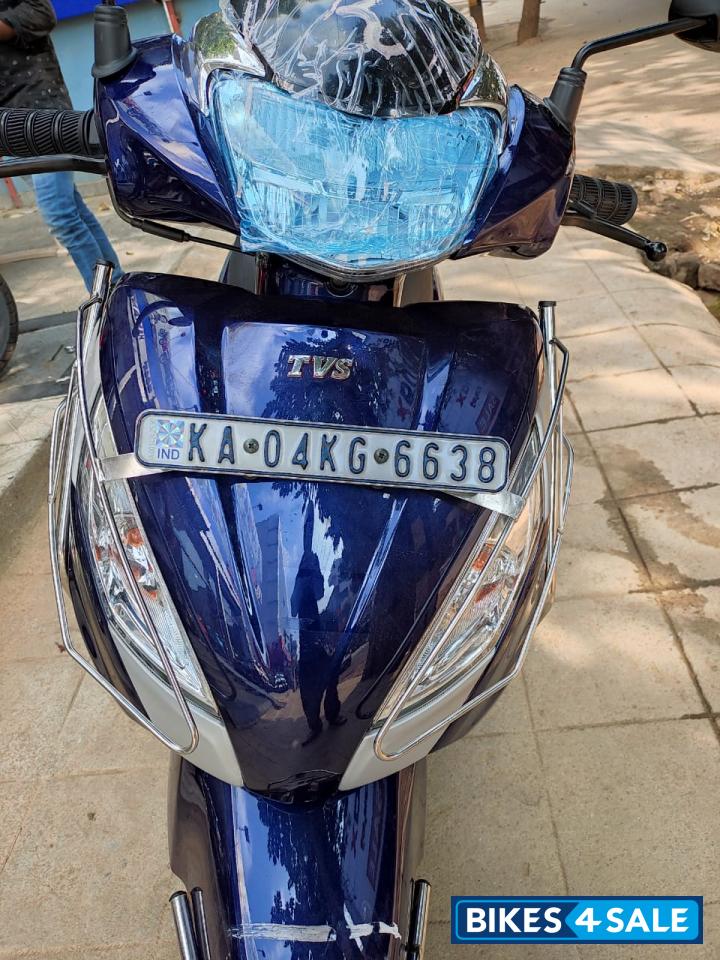 Pearl Blue TVS Jupiter 125