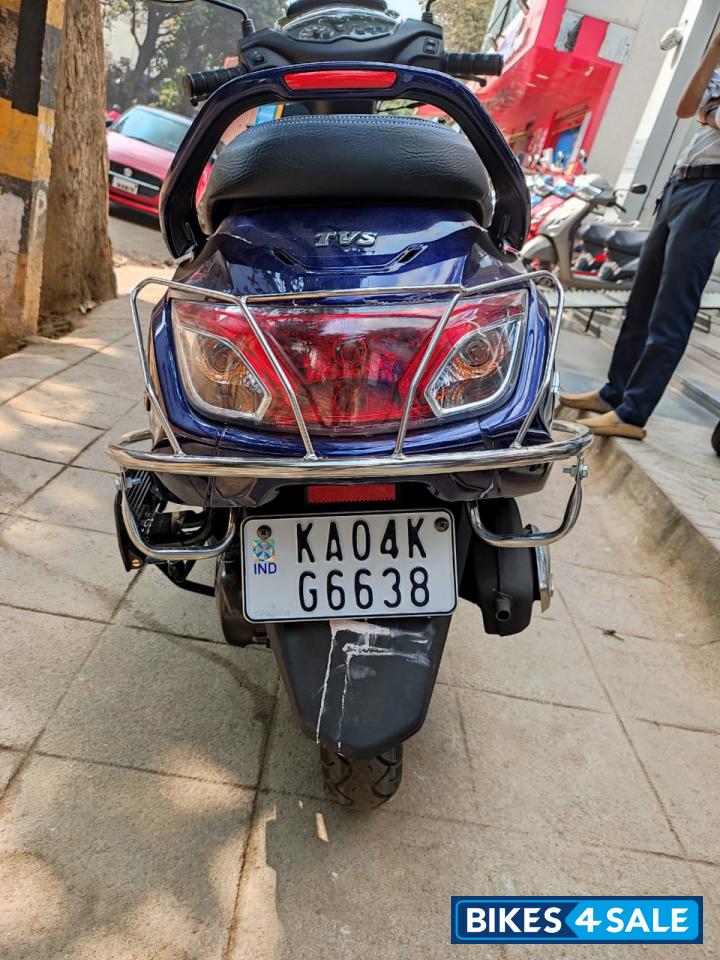 Pearl Blue TVS Jupiter 125