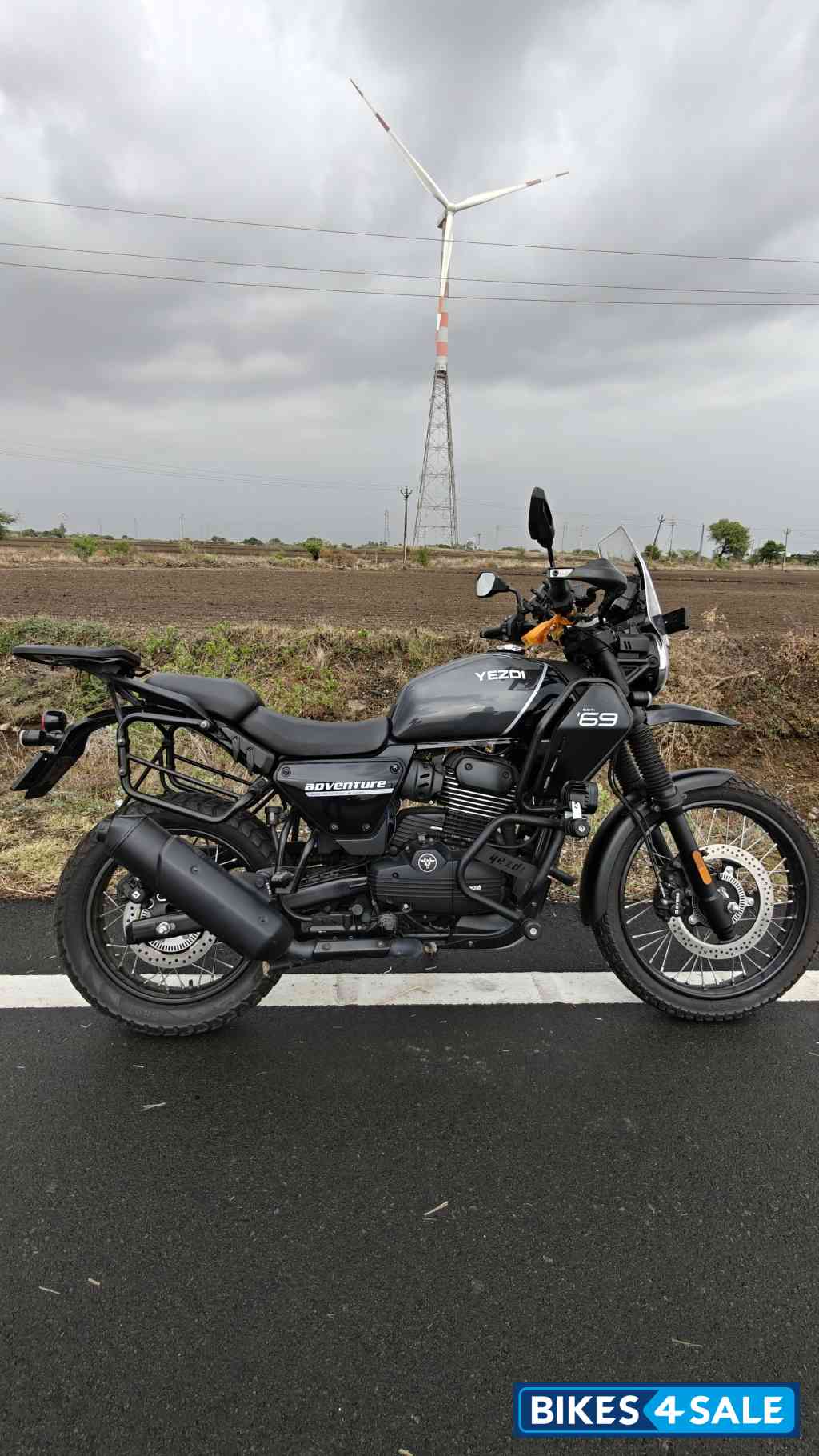 Yezdi Adventure Gloss 2024