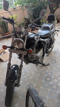 Bajaj Avenger 220 DTS-i