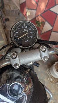 Bajaj Avenger 220 DTS-i