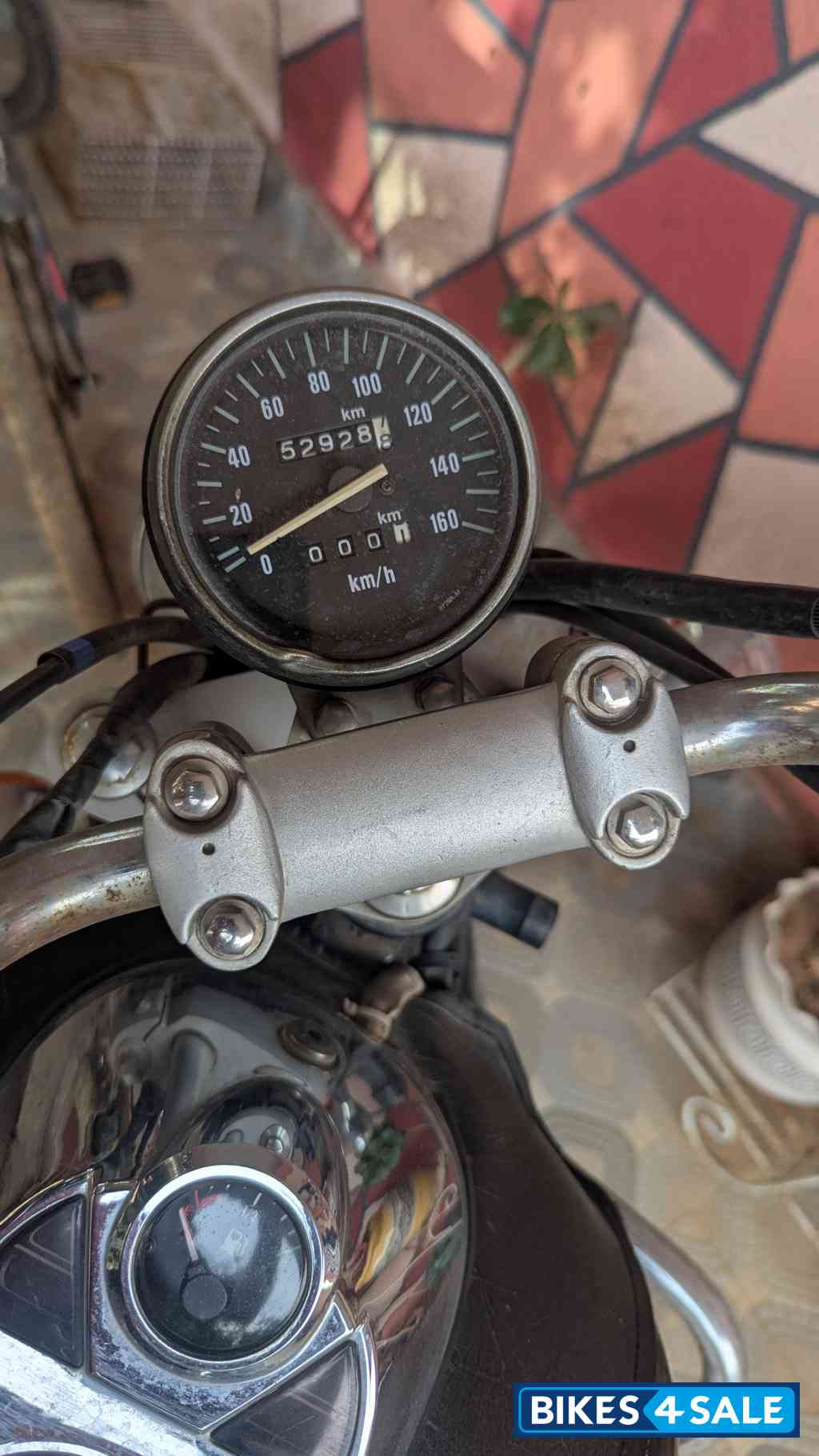 Bajaj Avenger 220 DTS-i Bajaj Avenger 220 DTS-i
