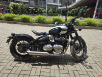 Triumph Bonneville Bobber