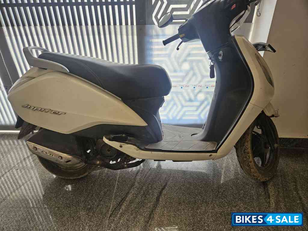 TVS Jupiter