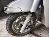 Silver Mahindra Gusto